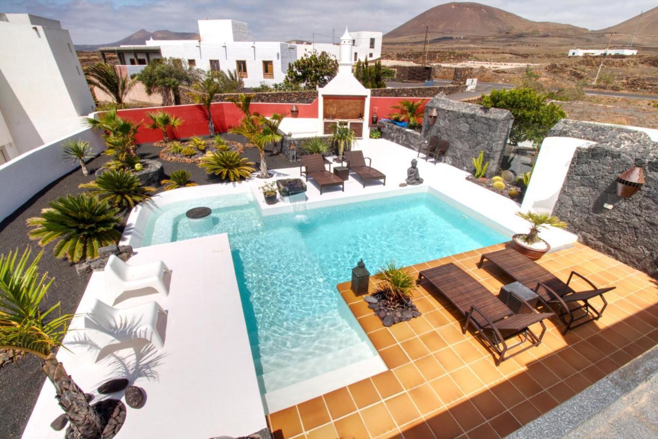 Villa Canis Tías Exterior foto